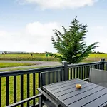 Angrove Country Park Tatil parkı *