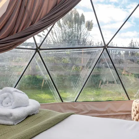 Angrove Country Park * ستوكيسلي