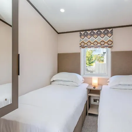 假日公园 Angrove Country Park