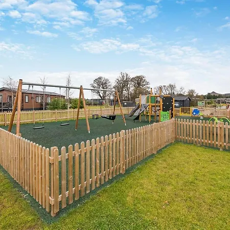 Angrove Country Park * Stokesley